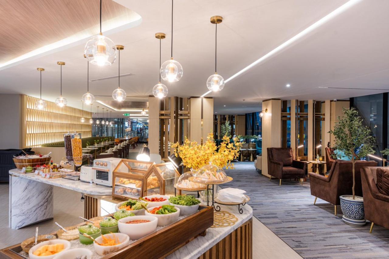 The Coral Cosmo Lounge Concourse C - Airport Lounge Service - International Transit Area - 6 Hours Stay Samut Prakan Bagian luar foto